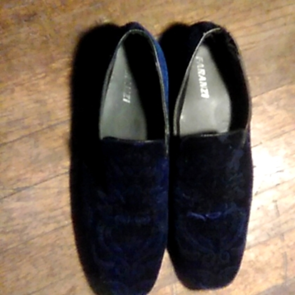 Faranzi blue suede shoes
